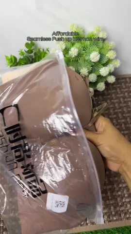 High quality and affordable seamless push up bra non wire#bra #pushupbra #nonwirebra #seamlessbra 