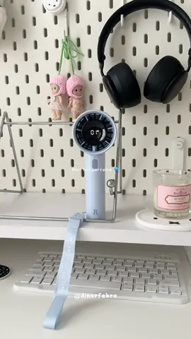 mini fan blue🪼 #minifan #minifanportable #minifanhighspeed #minifanrechargeable #minifanrecommendation 