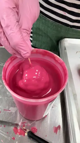 We have Viral Crunchies every day! Changing flavors very often and have at least 7-8 flavors daily for walk-ins 👌🥰 Stop by to treat yourself 😋 #SmallBusiness #familybusiness #glutenfree #crunchy @Foodie @MetDaan Cakes @Food Network @Foodporn 