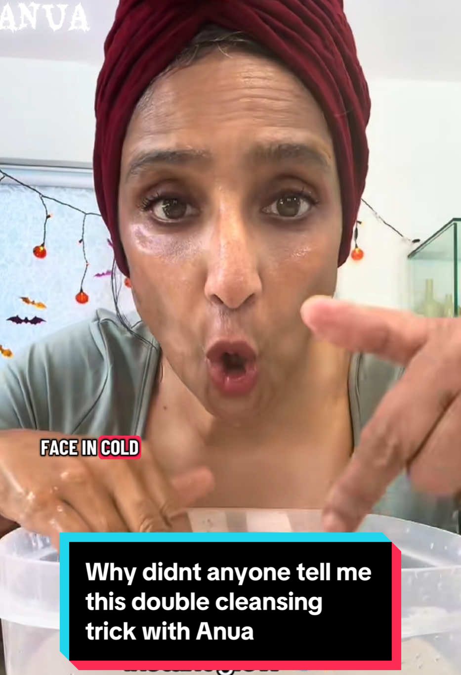 @Anua Store US “ANUA Heartleaf Double Cleanse Pore Cleansing Bundle — gentle oil and foam cleanser routine for sensitive, eczema-prone acne prone skin featuring heartleaf extract and BHA deep pore clean.” Anua skincare bundle is on a big sale plus free 3 day shipping today. Gentle yet effective skincare Add a warm-to-cold rinse for that instant fresh-skin feeling 🧊 #anuaskincare #anuacleansingoil #anuaporecontrolcleansingoil #cleansingoil #sensitiveskincare 