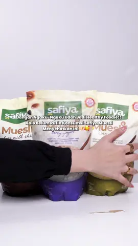 Siapa yang masih belum juga pada rubah pola hidup ke yang sehat, cemal cemil yang sehat-sehat aja yaaa mulai sekarang deeh #healthyfood #safiyafood #fyp #makanansehat #makananviral 