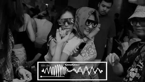 錯位時空 #music #remix #nhachaymoingay #xuhuongtiktok2025 #fyp 