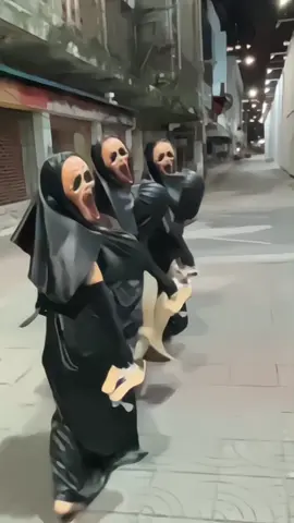 แคปชั่นผีอะมีไม่บ่อย แต่ถ้าเรื่องอ่อยอ่ะมีไม่ขาด 🫦👻 *เป็นฉันจะไม่เขียนแคปชั่นแบบนี้ #halloween2025 #halloweenmakeup #ghostface #sceam #saim