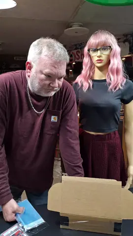 #sportscards #shauney #ultrapro #gradedcards 