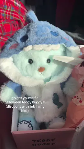 hes so cute i love him #teddyhuggy @Teddy Huggy 