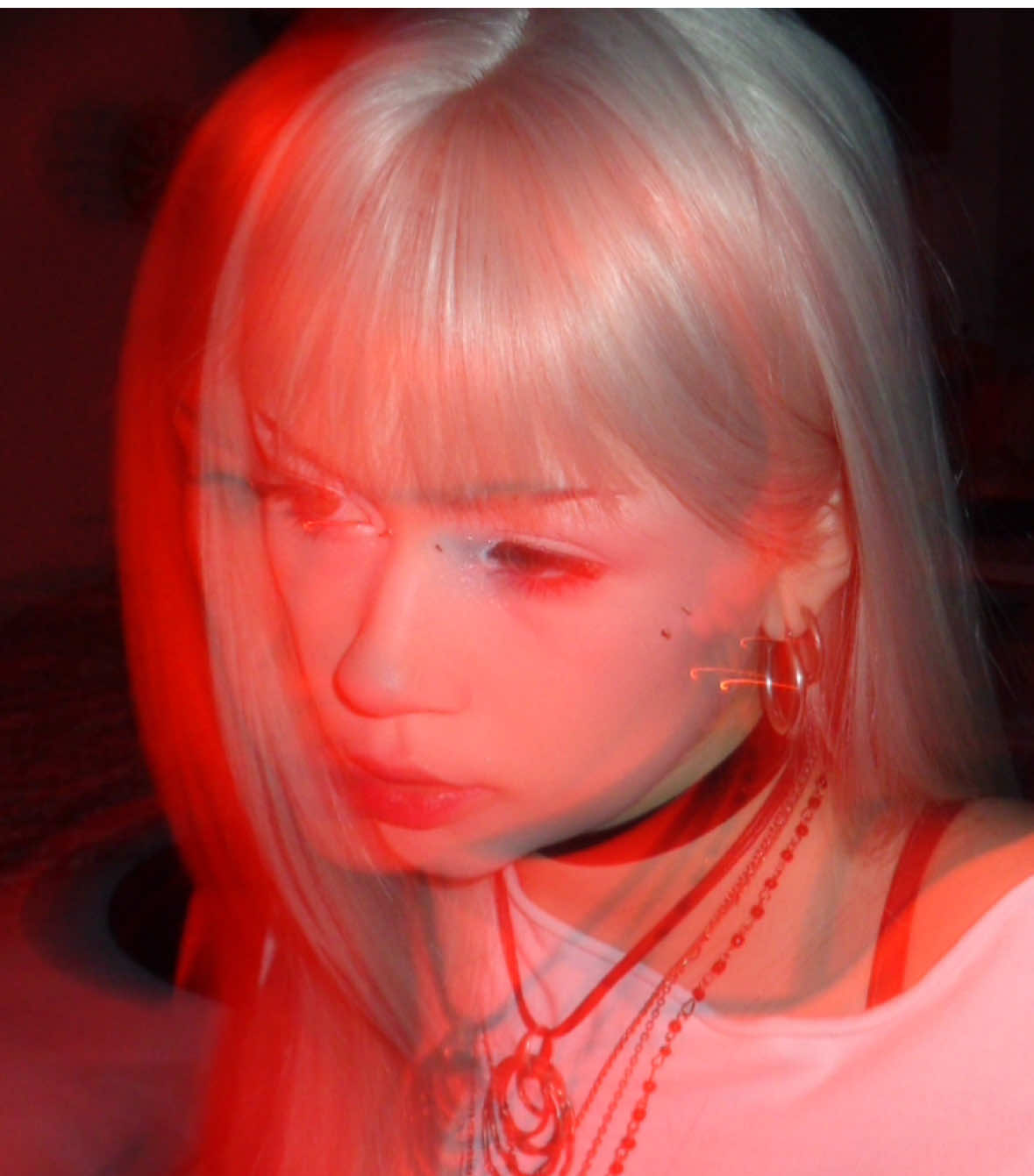 ig: fruzia.iluzja 🐇❤️ szybki łatwy makijaż na halloween 👻  #makeup #makijaż #wig #halloweenmakeup #makeupideas 