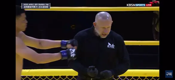 Phạm Công Minh VS võ sĩ TQ#boxing #UFC #xuhuong 