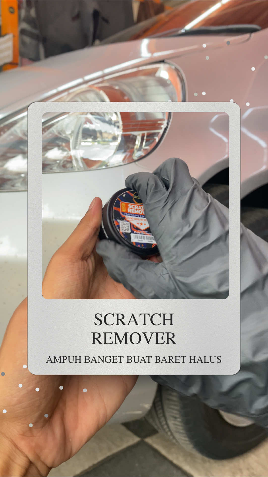 Awalnya gue nggak percaya kalau baret dimobil ini bisa ilang cuma digosok aja.  Tapi pas gua coba scratch remover dari autodazzling, ternyata bisa ngilangin baret halus dengan cara yang super praktis. Kalian wajib banget punya nih bray, buat jaga jaga kalo ada baret halus dibody mobil kalian. #autodazzling #fypage #carcareproducts #scratch #remover 