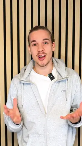 Pystynkö samaan?😳 Amerikkalainen Aaron Cook oli eka ihminen vuonna 2017 joka teki tupla bäkkärin jaloilleen ilman vauhtia. Ton tempun on tehny nyt noin 30 ihmistä maailmassa #suomeneka #bäkkäri #voltti #voimistelu  @LegendTrick Gym 