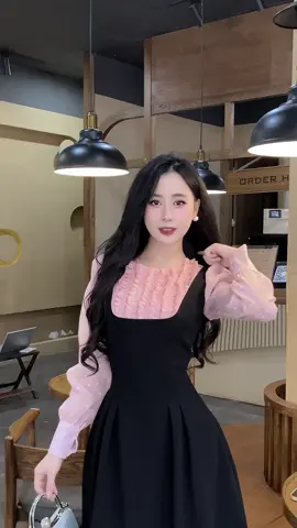 Váy thiết kế cổ tròn phối bèo tơ hoạ tiết dáng A xoè dài #Vaythietke #vaythietkecaocap #vayxinh #dress #Evii 