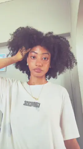 #tiktoksierraleone🇸🇱 #fyp #sierraleonetiktok🇸🇱 #curlyhair #lanadelrey 