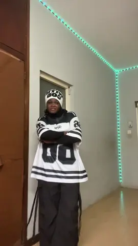 #fypシ゚#dance#upanddown