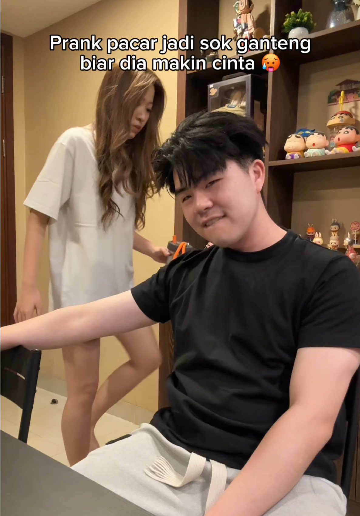 terpaksa banget gua gini biar dia makin sayang sama gua 😩❤️ #enricovirly #coupletok #couplecomedy #coupleprank #prankpacar 