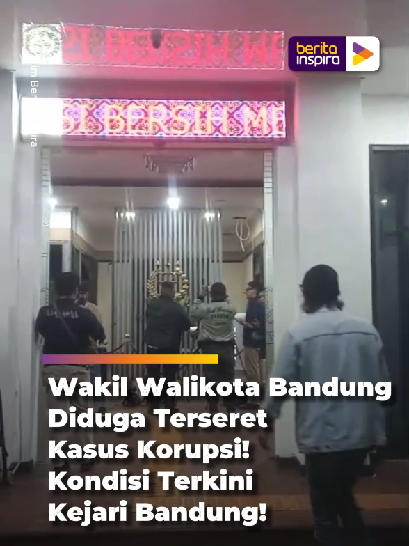 KONDISI TERKINI! Kejari Kota Bandung akan menggelar jumpa pers malam ini pukul 19.00 WIB terkait dugaan korupsi yang disebut-sebut menyeret Wakil Wali Kota Bandung, Erwin. Seluruh fakta dan klarifikasi resmi rencananya akan disampaikan langsung oleh pihak Kejari Kota Bandung. Kirim Video Sobat: WA : 081299584443/Berita Inspira Email: redaksinews@inspira.tv #erwin #korupsi #kejari  #waktunyainspira #beritainspira
