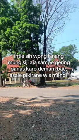 uws co intie kuen😭😭😭