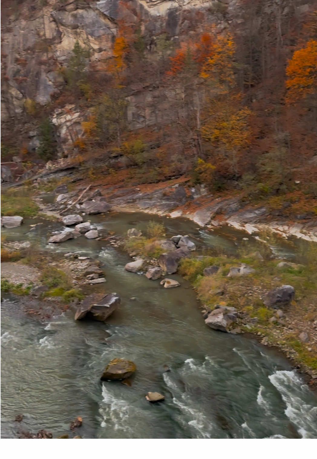 😍#яремче #рекомендации #україна #осінь #реки