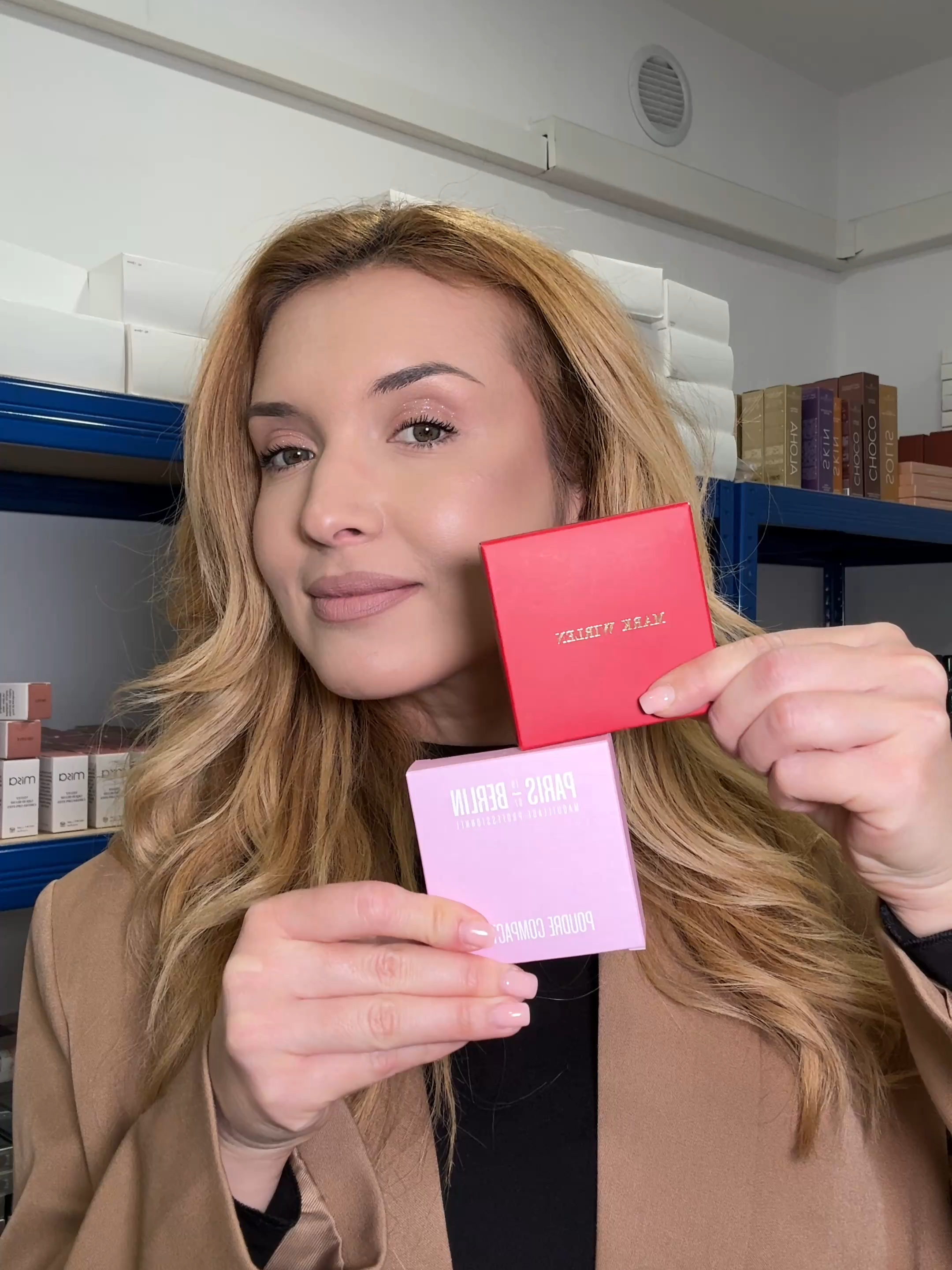 Dacă devi client VIP, te bucuri de reduceri mai mari decât cele de Black Friday. Oferta este valabilă doar pentru clientele VIP, până în 2 noiembrie. Acest DUO a făcut senzație. Pudrele Best Seller de pe www.turkoaneshop.ro sunt acum la un preț demențial. Intră pe site și înscrie-te până pe 2 noiembrie pe lista clienților VIP.