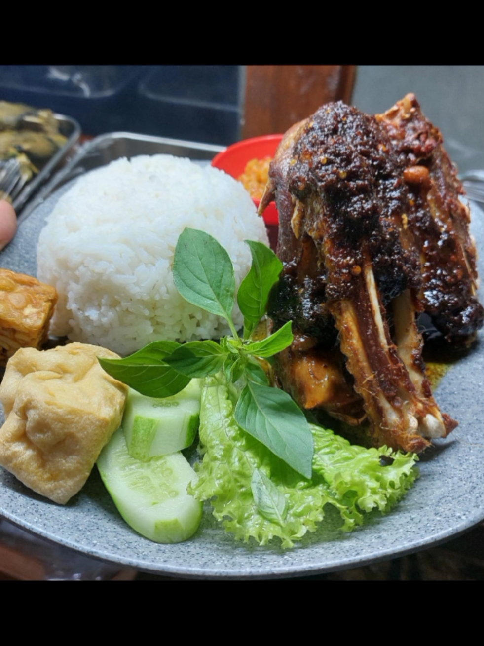 jaga kesehatan di ahir bulan bolo utama kan makan bebek madura #kulinerpurworejo #kulinerkutoarjo #bebekmadura #bebeknyongsiro #kulinertiktok 
