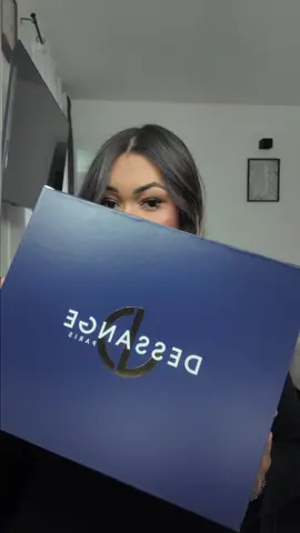 On teste la gamme Kératine Morphose de Dessange pour un effet Glass Hair de rêve !  Shampooing, masque et soin resurfaçant pour des cheveux réparés et ultra-brillants✨ 📌 Disponible sur Amazon : https://amzn.eu/d/8xP9GPj #BeautyCrewKeratinemorphose #Dessange #Keratinemorphose #haircare #glasshair @Dessange Paris  (Vidéo tournée le 12 octobre) 