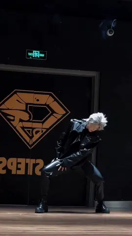 Sylus dance  #loveanddeepspace #Sylus  #sylusedit #秦彻 #戀與深空  #恋と深空 #cosplay #fyp 