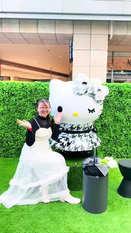 New @hellokitty event in Roppongi! 😍 @Official Sanrio #hellokitty #sanrio #kawaii #サンリオ #六本木 