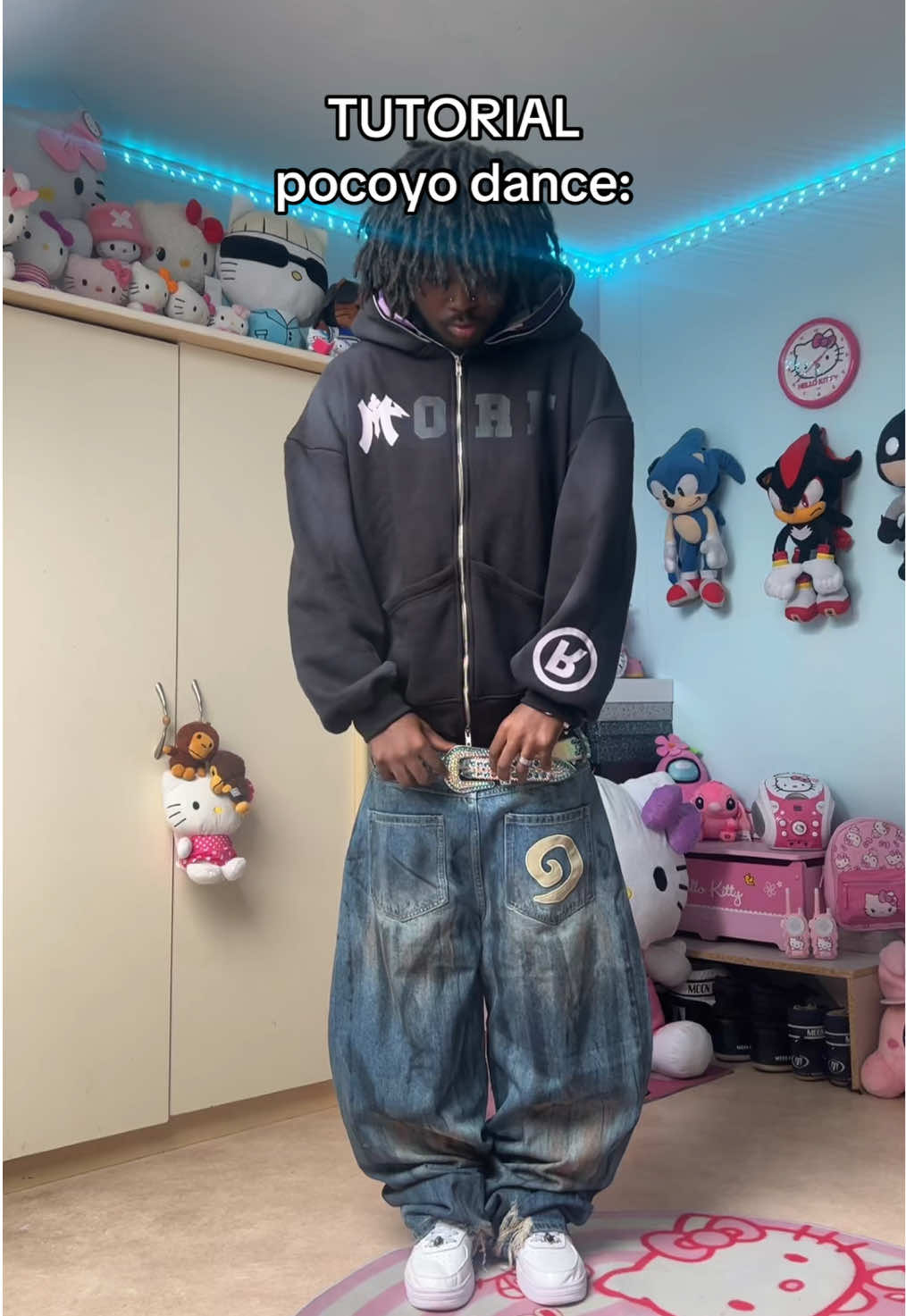 @[ᴍᴜʀ - ᴢᴇᴇ]®  #murzz #sanrio #hellokitty 