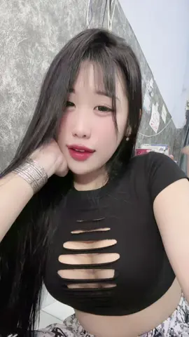 Má em dạy là 🤭