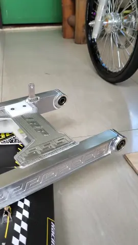 JRP SWING ARM  NON SLOTTED GUNDAM NASA YELLOW BASKET IF GUSTO NYO MAG ORDER✅👇👇👇