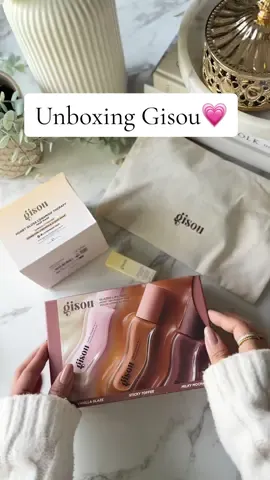 How about those GWP freebies 🤩 I am so glad I snagged these goodies from @Gisou , especially when they had this brown pouch and bag charm set as GWP! The lipped look and smell delicious and so can’t wait to try the hair mask on my dry split ends😭🙌  Gisou products can be purchased during @sephora sale as well! #unboxwithme #gisou #asmrunboxing #beautyunboxing #sephorasale2025 