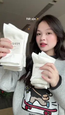 Tất trắng gì chưa các người đẹp✨#huongtranreview 