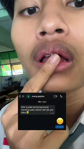 cowo pake shade 04😎😋 #g2glipserum #lipcharmserum #fypage #fyp #lipcare 