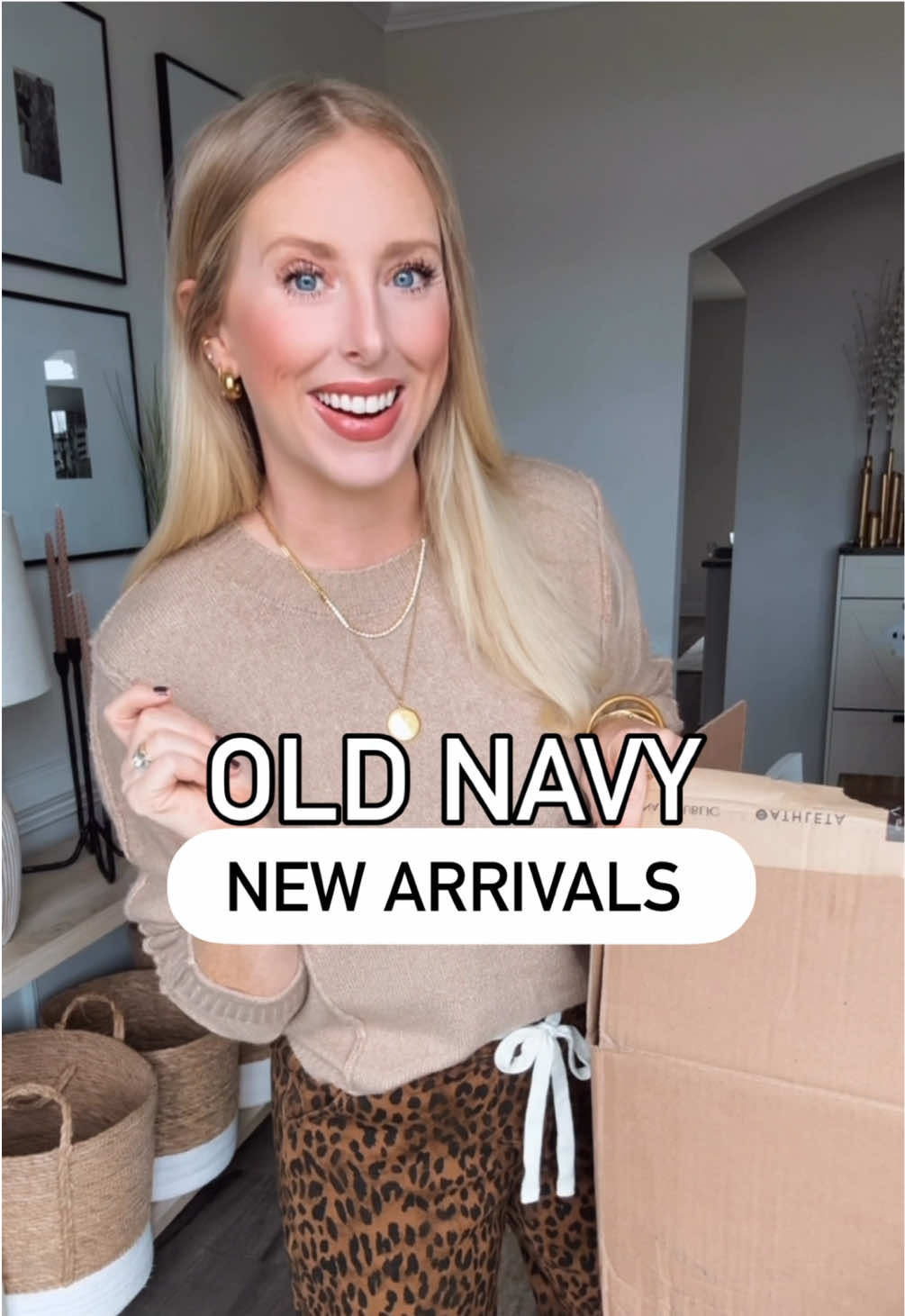 Old Navy new arrivals! ❤️ The cutest new styles for the holiday season! #oldnavy #oldnavyhaul 