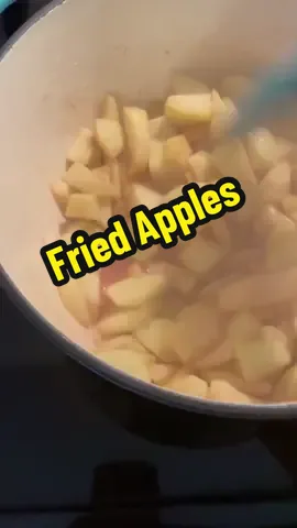 Fried apples! #mountaincookingwithmissy #friedapples #comfortfood #holidayfood 