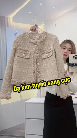 ✅Dạ tweet kim tuyến sang cực luôn #xuhuong #moingaymotoutfit #aokhoac #aokhoacda 