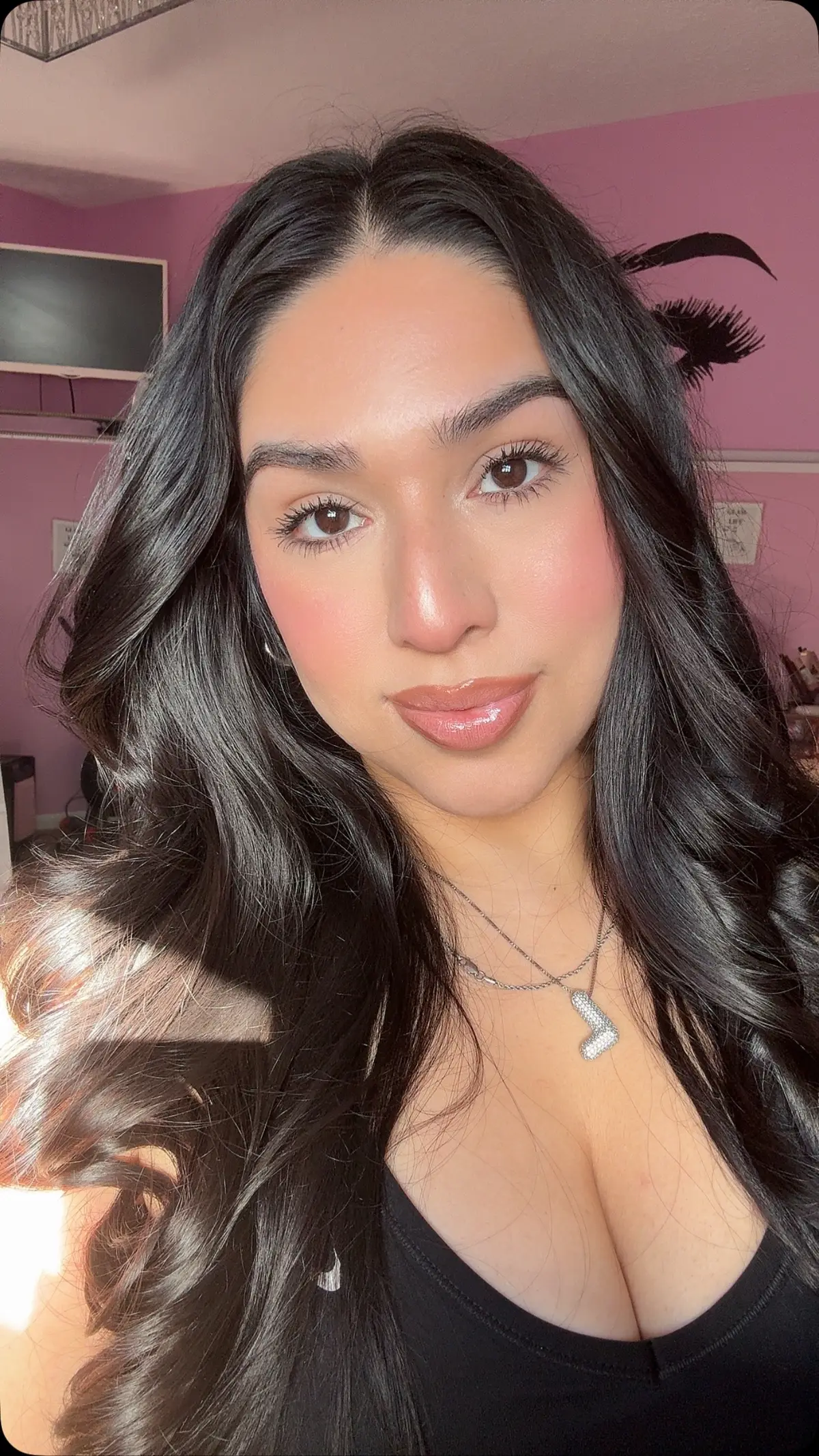 Scorpio season ⭐️✨🍂the quick drop in weather is a reminder how quickly a scorpio can get cool on you.. you know we change like the seasons 💅🏻 #scorpioszn #GirlyVibes #scorpio♏️ #launica #fyp 