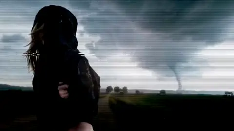 روحي خلاها وحيده…#foryoupage #foryou #اغاني #اغاني_مسرعه💥 #اغاني_عراقيه 