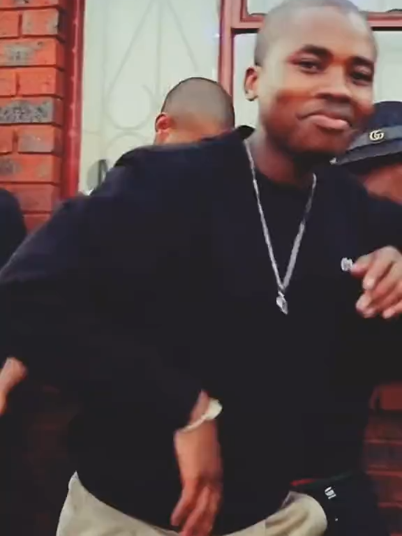 #fyp #foryoupage #southafrica #music #SouthAfricanMusic #SAMusic #MzansiVibes #LyricsOnScreen #SingAlong #LyricVideo #SupportLocalArtists #AmapianoToTheWorld #ViralSounds #NowPlaying #NewMusicAlert #SAContentCreator #ForYou #ZAMusic #MadeInMzansi #SAHipHop #HouseMusicSA