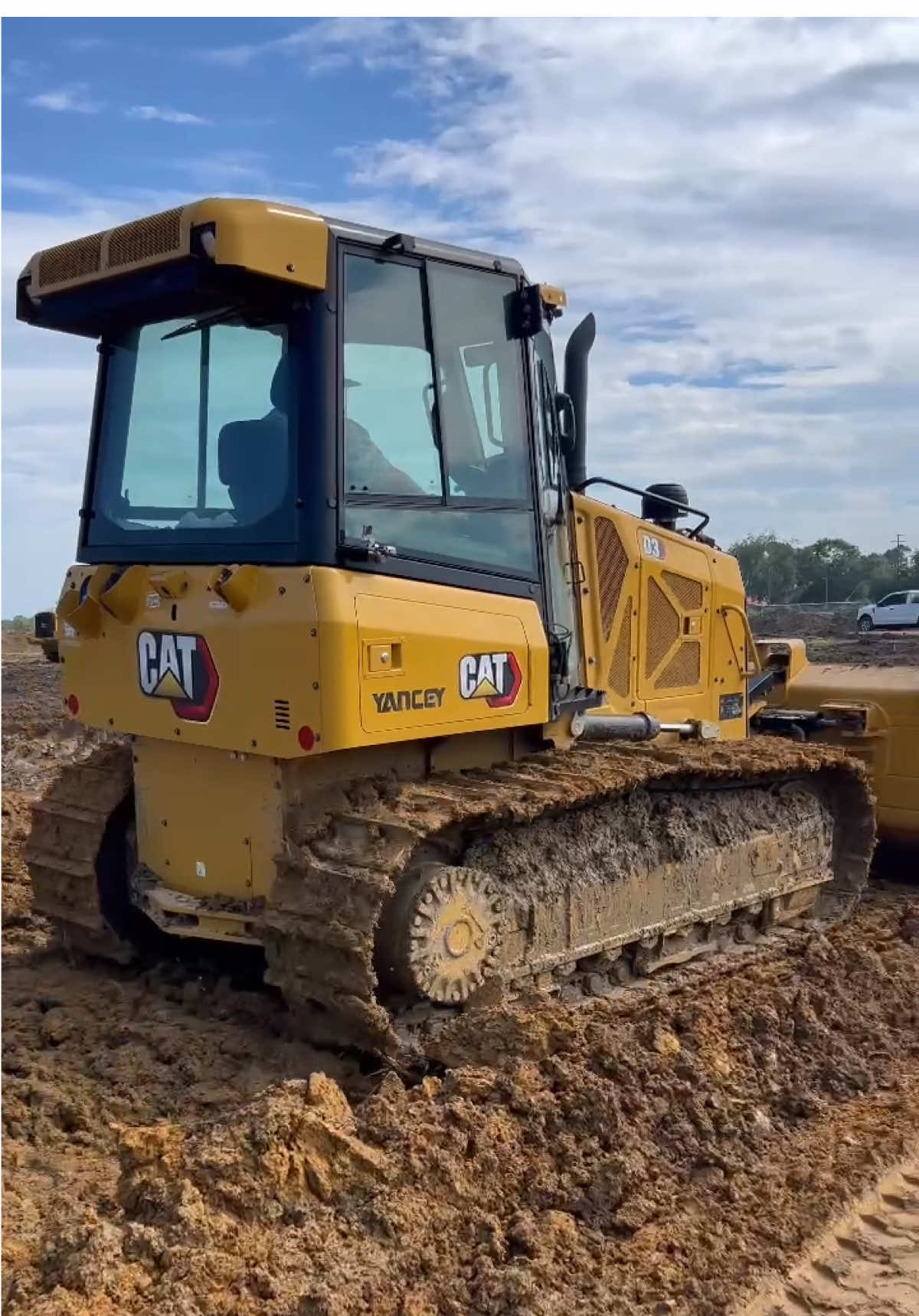 Made for getting dirty! —  WORK THE DIRT  — #workthedirt #digitdigitalgps #dozer #earthmover #dirtwork          @sitech_south  @Trimble Civil Construction  @Yancey Bros. Co.  @catconstruction 