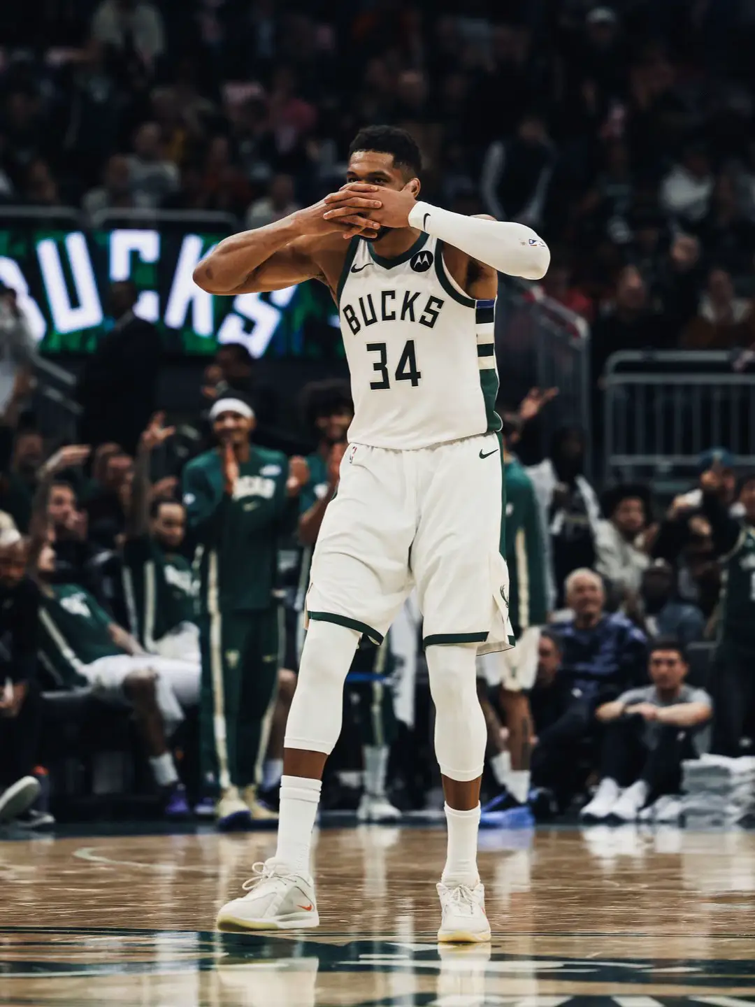 #football #basketball #giannisantetokounmpo #giannis #gyokeres 