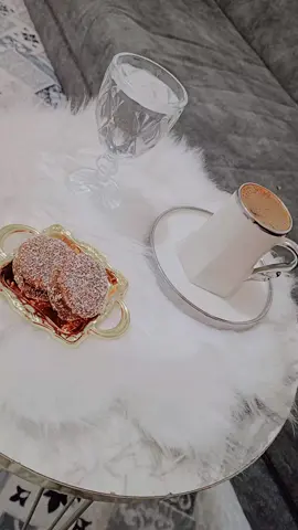 قهوتي انا غيررر 🫶🏻🫰🏻🫠#CapCut رواقي اهم شي بحياتي 🫶🏻👑 يسعد أوقاتكم جميعا #😍 