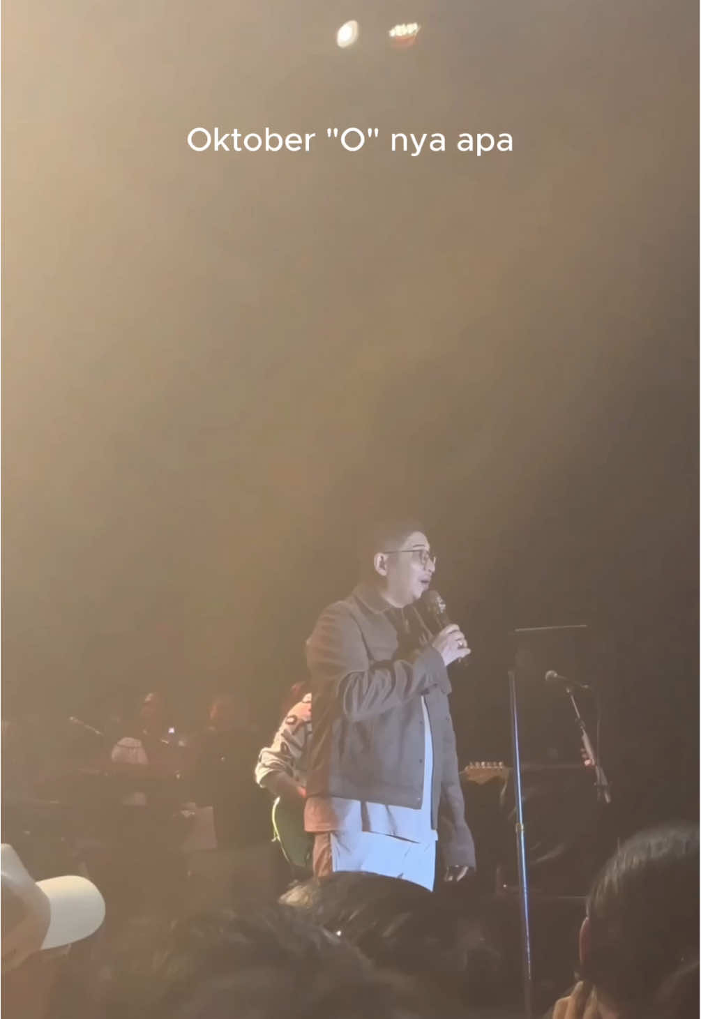 Oktober ternyata ini “O” nya. Tungguin yah “Laguku” versi terbaru bareng @Prinsa Mandagie 31 Oktober 2025 nanti🎶🎵 #unguband #musikditiktok #laguku 