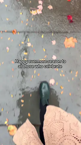 I want to be a showgirl girlie but the good lord made me an evermore girlie so yes I am walking in the rain iykyk #fyp #evermore #swiftie #taylorswift 