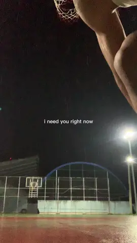 On a rainy day #basketball #focus #fyppppppppppppppppppppppp 
