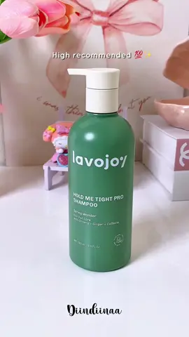 Yg rambutnya sering rontok wajib tau ini!! Shampo yg best bgtt buat atasi rambut rontok karna ada kandunga aminexil yg bikin akar rambut makin kuat, jadi ga gampang rontok 💯✨ #antihairfall #holdmetightshampoo #lavojoy #shampooviral #shampooantirontok 