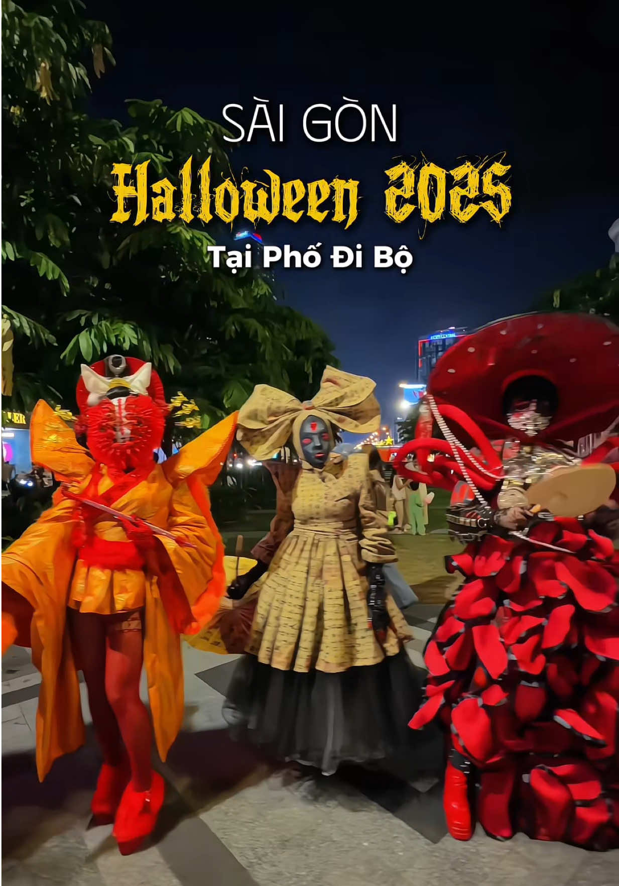 Không khí Halloween ngập tràn phố đi bộ luôn r nè cả nhà ơi 🎃 #saigon #halloween #huongnoilamphim #halloween2025 #xuhuong 
