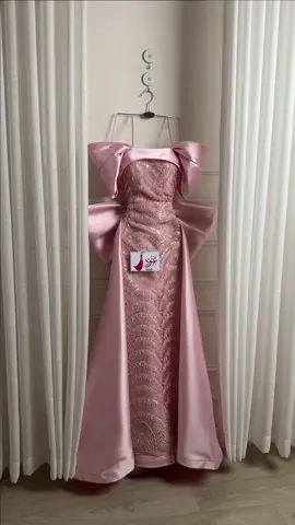 اسم الفستان في الموقع: فستان وتين  #تصويرنا_وتنفيذنا_الشخصي #عنود#فساتين_مناسبة #فساتين_زفاف #فستان 