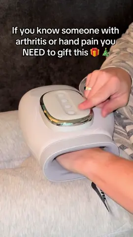 This dual hand smart massager could make the perfect gift. Find out more 👆 #massager #giftideas #arthritisrelief #soothing 
