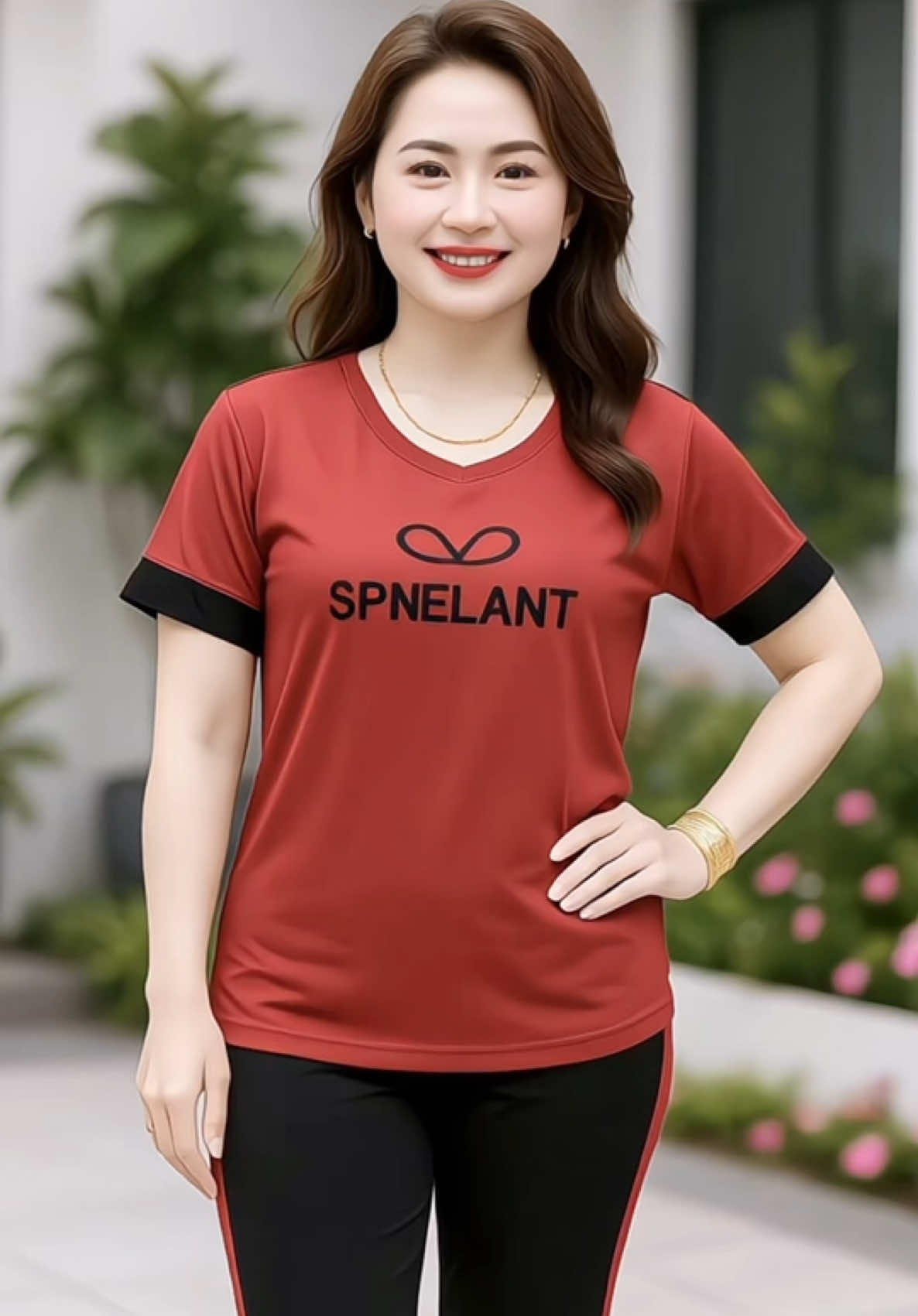 Các chị các mẹ ở nhà cứ mặc những bộ quần lửng vừa làm việc nhà thoải mái, đi chợ hay tập thể dục cũng tiện #thoitrangtrungnien #quanaotrungnien #dobotrungnien #setbotrungnien #bomacnha  @Huyền Yêu Thời Trang  @Huyền Yêu Thời Trang  @Huyền Yêu Thời Trang 