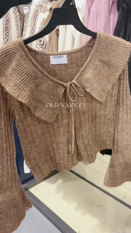 Old Navy Fall/ Winter shopping! So cute! So many different kinds of sweaters 😍 #womensfashion #winterfashion #holidayfashion #womensclothing #MomsofTikTok 