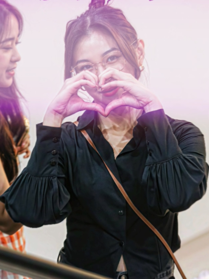 jadi giniiii🗿💐 #shaniindira #shaniindiranatio #fyp #foryou #4u  ib : zykael